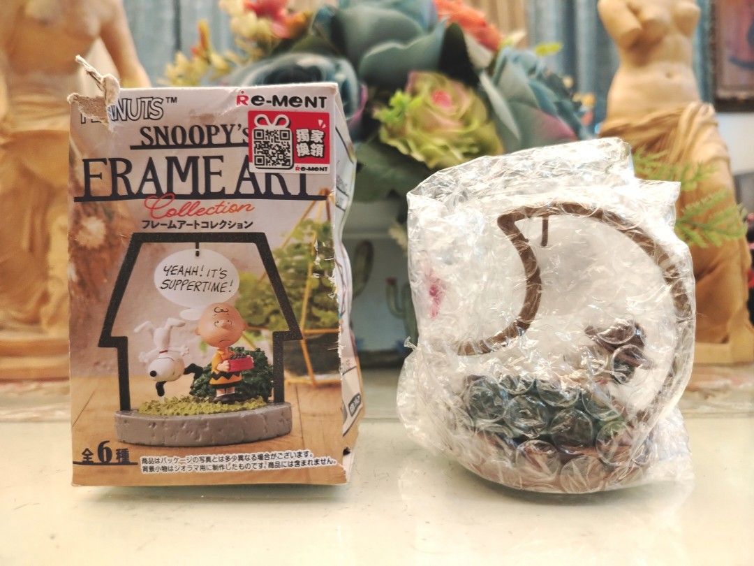 Peanuts Snoopy Frame Art Collection Moon Display Set (Category: Designer & Blind Box Toys) located in San Fernando. Submitted by jpmarketplace2023 (Listing ID 1467927732, Image 1). Description: 💚 All items are authentic from Japan. 💛 MOP: GCash (❌️ GCash Protect) 🩵 MOD: LBC only (❌️ S. Checkout, COD, COP) 💙 Meet-up: Vista Mall, San Fernando, Pampanga 💜 All items are on-hand. 🧡 First to pay gets the item first. ❤️ Breakable items are packed 