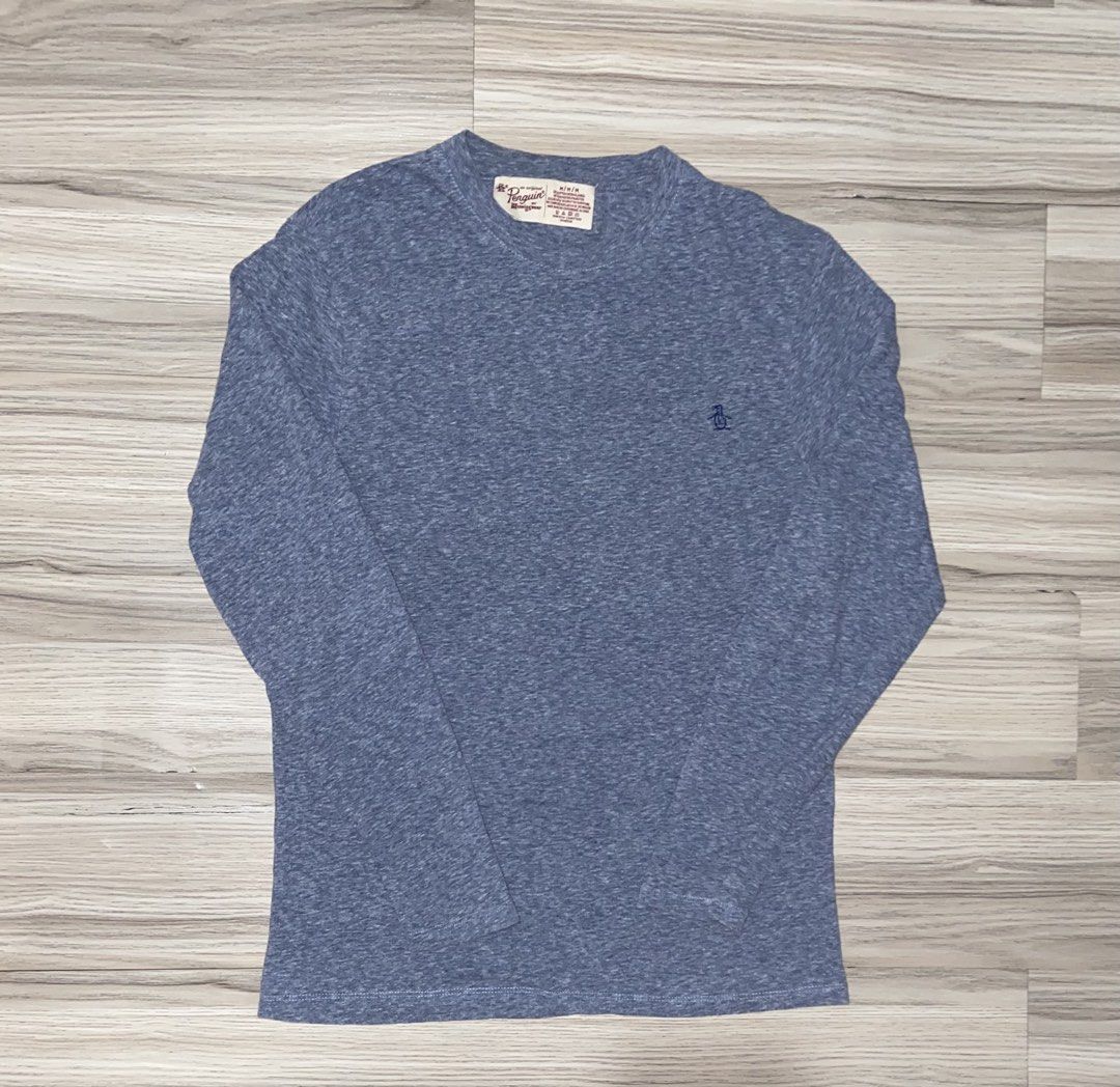 Penguin longsleeve (Category: Formal Shirts) located in Cebu City. Submitted by charlyx (Listing ID 1467921664, Image 2). Description: Excellent No issue L27 W18.5.