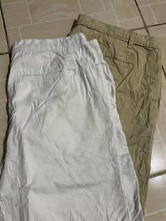 (Category: ) located in . Submitted by ukaythriftshirt (Listing ID 1467952550, Image 1). Description: .