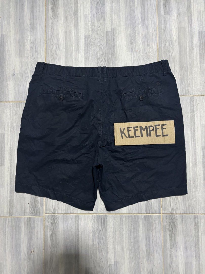 Penguin Walking Short Above the knee (Category: Shorts) located in Dasol. Submitted by keempitoc (Listing ID 1468058104, Image 2). Description: P•E•N•G•U•I•N Above the knee short Like new condition Size 36 on tag Waist size 36-38 Length 17.5 9.7 color rate No issue Pangasinan.