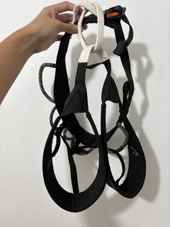 （分類：）位於 。 由 blackobjecttt 提交（商品編號 1467913932，圖片 1）。簡介： 。