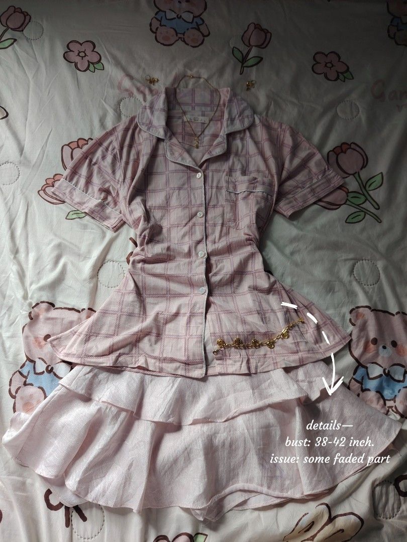 pink checkered sleepwear 🦄 (Category: Others Tops) located in Hermosa. Submitted by lcvelycath (Listing ID 1467888841, Image 2). Description: size: m-l mine: ₱69 bid: ₱+10 lock: ₱269 (shipped) EOB: sunday—october 18, 2026 °. thrifted, pre-loved, or brand new but ready to wear (some aren't bcs i don't have the time to wash them, very sorryy :<) colors may vary due to lightning & quality 𐙚 °. check details before mine joy miners will be posted :>
