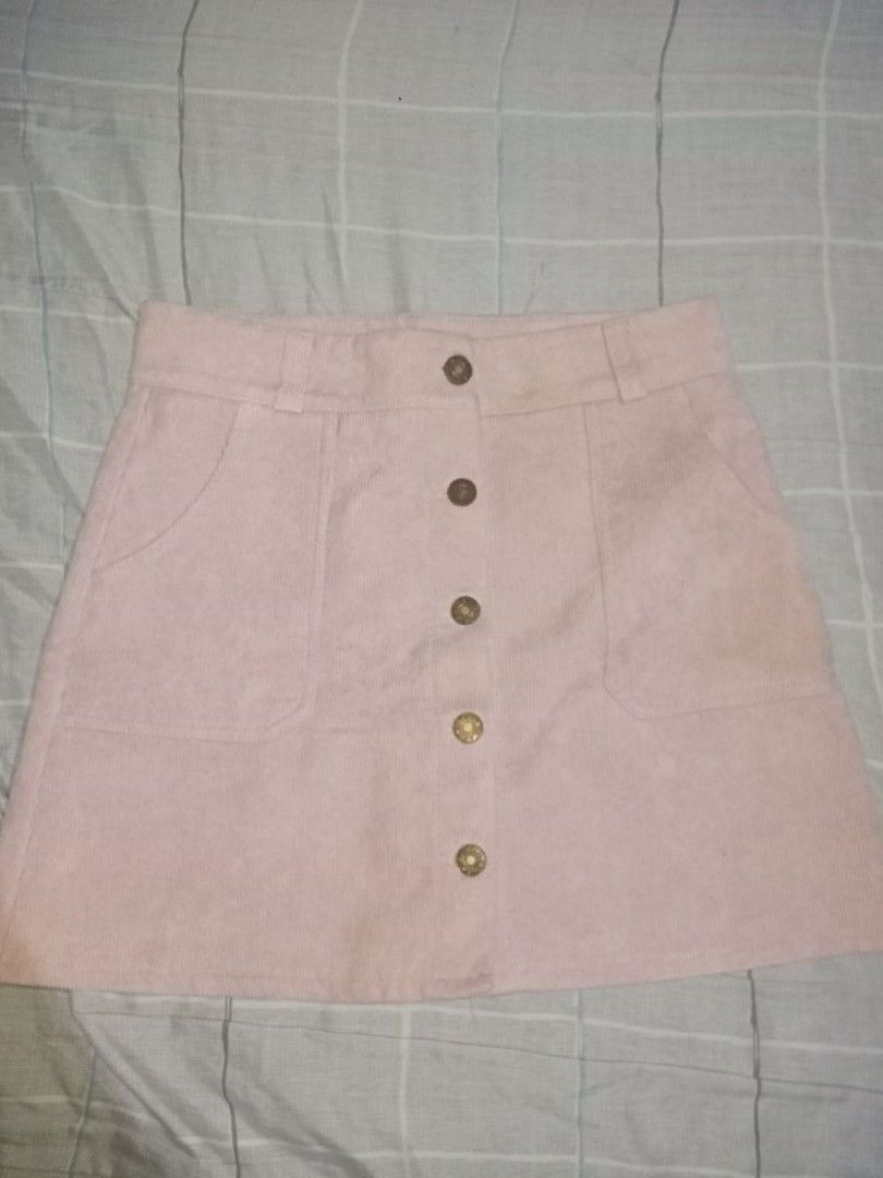 pink corduroy skirt (Category: Skirts) located in Marikina City. Submitted by seoksoo (Listing ID 1467901741, Image 1). Description: fits 26-27 waist line..