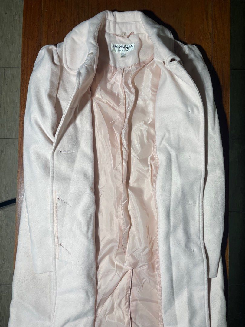 Pink winter coat Miss Selfridge (Category: Coats, Jackets and Outerwear) located in Paranaque City. Submitted by keshines (Listing ID 1467867354, Image 2). Description: Brand new is around ₱4000.