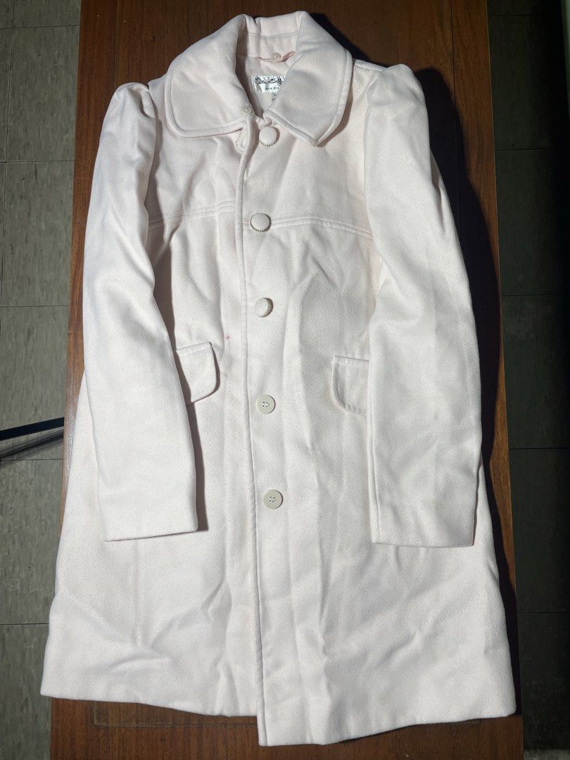 Pink winter coat Miss Selfridge (Category: Coats, Jackets and Outerwear) located in Paranaque City. Submitted by keshines (Listing ID 1467867354, Image 1). Description: Brand new is around ₱4000.
