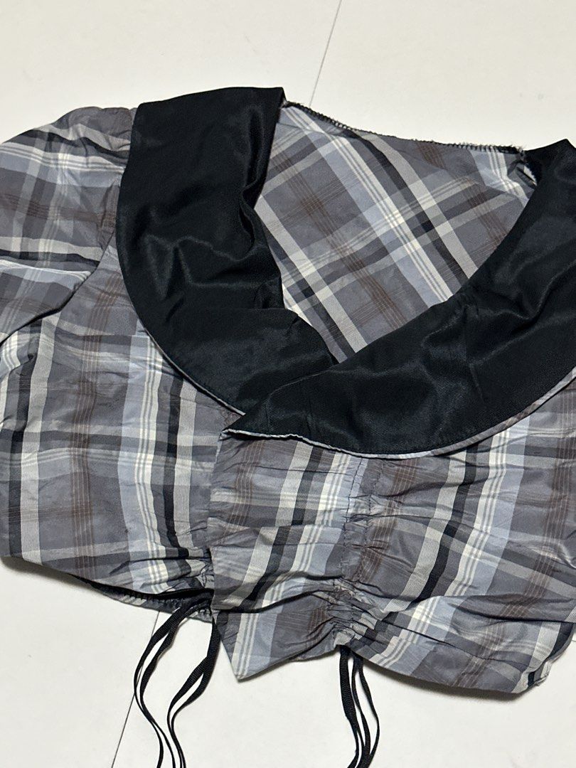 Plaid Bolero (Category: Others Tops) located in Manila. Submitted by velaiyara (Listing ID 1467966345, Image 2). Description: xs-med.