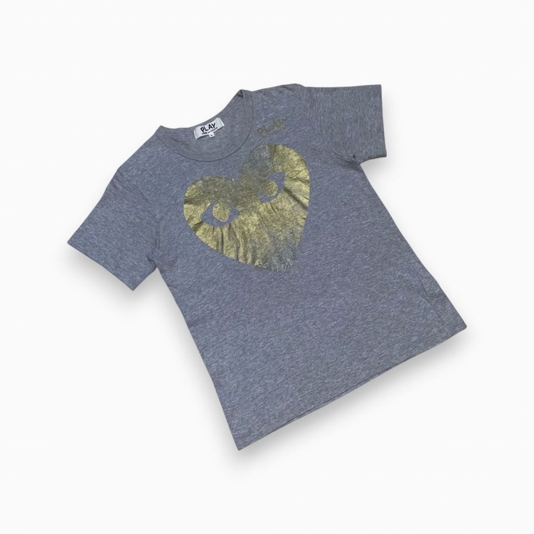 PLAY CDG GRAY T SHIRT (Category: Shirts) located in Quezon. Submitted by ejay.thrift.clothes (Listing ID 1468011855, Image 2). Description: FREE SHIPPING LARGE 17.5 X 24 NO ISSUE COLOR RATE: 9/10 EXCELLENT CONDITION FRESHLY WASHED READY TO WEAR # 230.