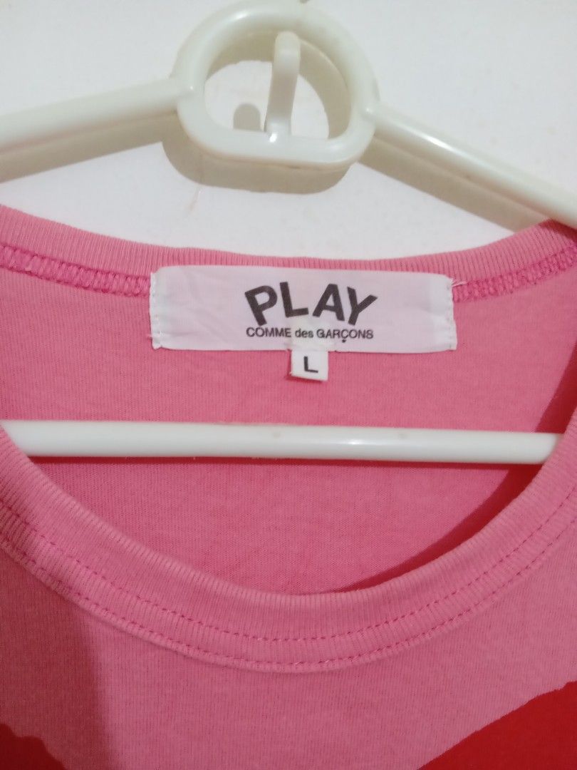 Play cdg tee (Category: Tshirts & Polo Shirts ) located in Akbar. Submitted by bethlehema07352 (Listing ID 1467851212, Image 3). Description: .