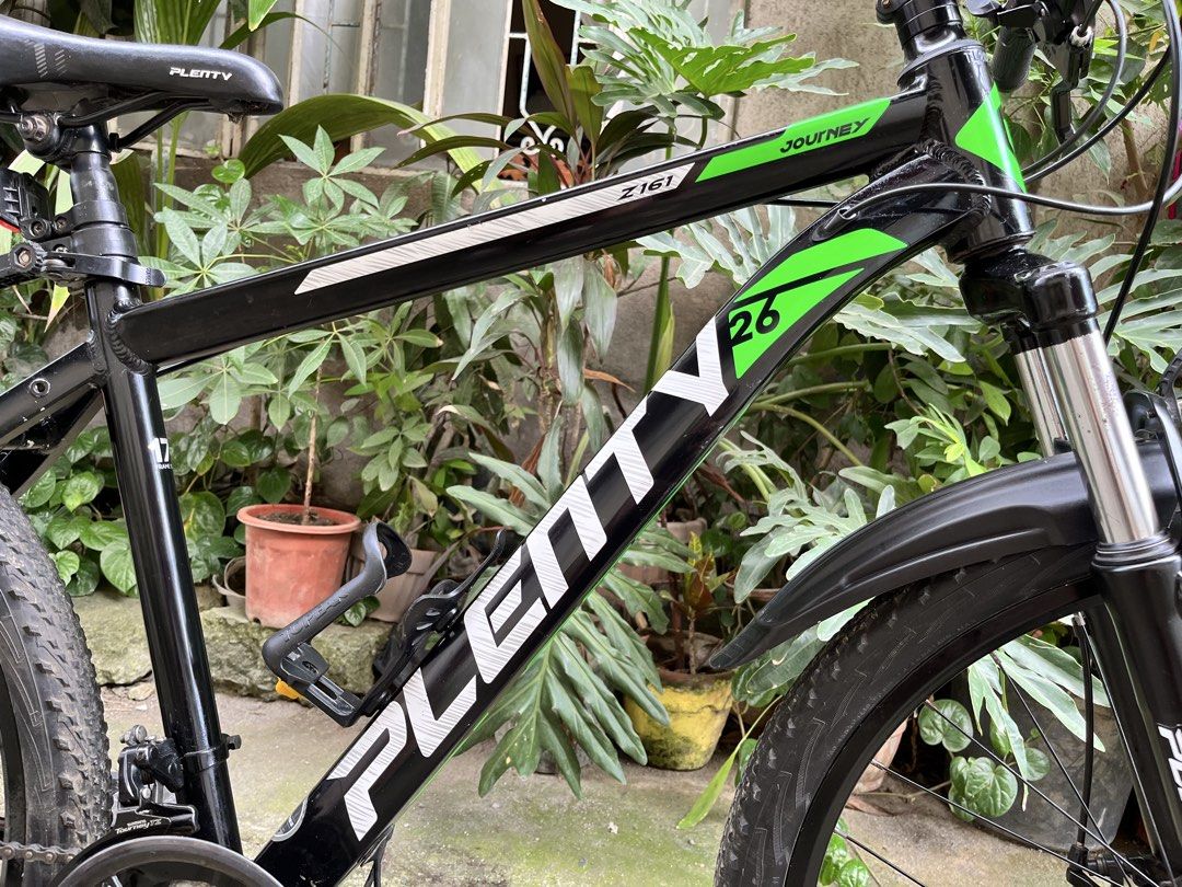 PLENTY Mountain Bike (Category: Bicycles) located in Cabuyao City. Submitted by linn_archives (Listing ID 1467979940, Image 2). Description: Used by my father twice, for long rides and short errands only. Walang ibang family member ang nagamit, nakatambak lang sa bahay. Minor flaws only, see picture for more details :) Needed funds, will be used for study fees. 📍 Cabuyao, Laguna.