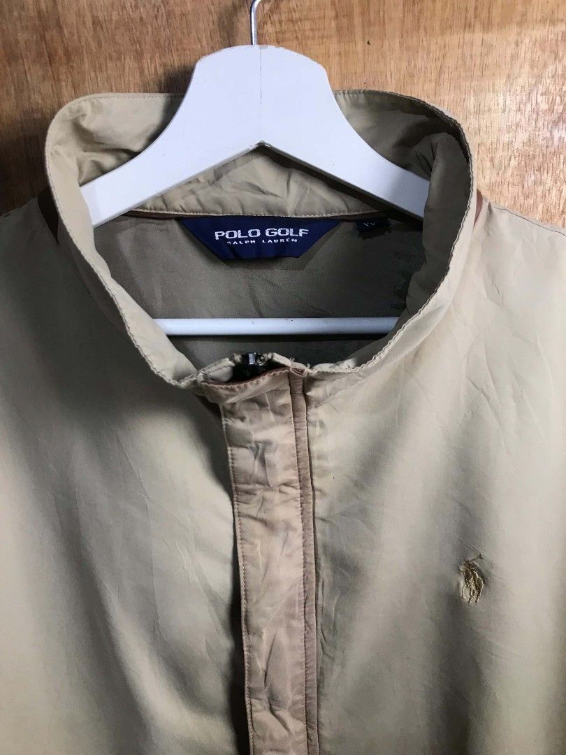 Polo Golf by Ralph Lauren (Category: Coats, Jackets and Outerwear) located in San Jose. Submitted by coin_flip25 (Listing ID 1467937655, Image 3). Description: Dimes: 26×26 Issue: Leather Peeling, Missing One zipper in the pocket.