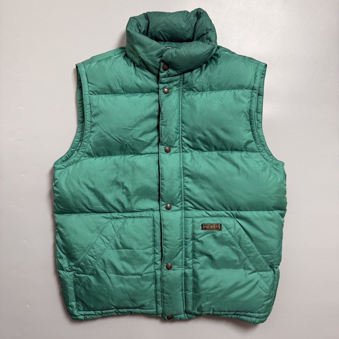 Polo Ralph Lauren Puffer Vest (Category: Coats, Jackets and Outerwear) located in Cebu City. Submitted by inukaybyjlf (Listing ID 1468057067, Image 1). Description: Condition: Excellent Issue: No flaws Dimensions: 22.5x25.5 Best fit: M-L Please refer to photos for actual condition.