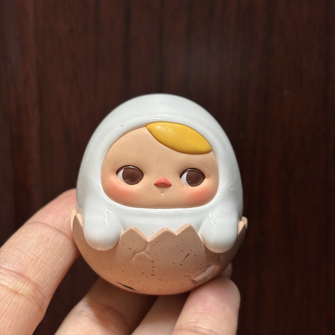 Pop Mart Pucky Egg Beanie (Category: Designer & Blind Box Toys) located in Manila. Submitted by nero.ph (Listing ID 1467897187, Image 1). Description: No BNF and Card As id.