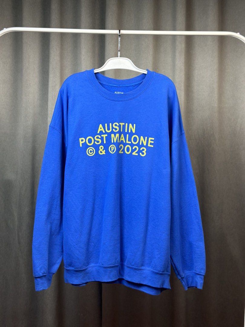 Post Malone 2023 Tour Crewneck (Category: Coats, Jackets and Outerwear) located in Batangas. Submitted by geejay2ph (Listing ID 1467932041, Image 1). Description: ʙʀᴀɴᴅ: Posty 2023 Tour Crewneck sɪᴢᴇ: 2XL on Tag ; Neck to Bottom Length (30) in. Pit-Pit Width (25) in. Shoulder-Cuffs (24) in. ᴄᴏɴᴅɪᴛɪᴏɴs: Pristine Condition Like New ✨.