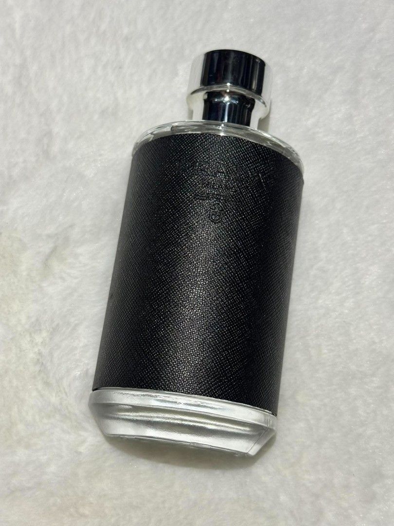 Prada L'Homme Eau De Toilette 100ml (Category: Fragrance & Deodorants) located in Quezon City. Submitted by trade_mnl (Listing ID 1468057690, Image 2). Description: - Authentic Prada L'Homme Eau De Toilette (100ml size) - Full bottle, brand new and ready to use - Features a clear glass front and stylish black Saffiano leather wrap - Complete with silver metal cap and atomizer - Batch code: SG91630 (printed on the bottom base) - Legit demonstratio