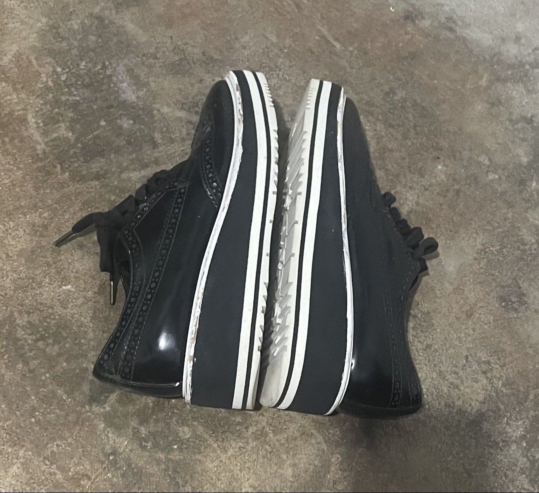 Prada wingtip brouge shoes (Category: Sneakers & Footwear) located in Davao. Submitted by mj_designervintagecurator (Listing ID 1467949461, Image 3). Description: 📌with some paint removed sa sides pls see photos 📌size 35 📌22.5 cm/ 9 inches.