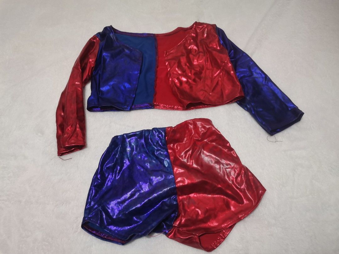 Preloved Harley Quinn Costume (Category: Babies & Kids Fashion) located in Rizal. Submitted by collectionsbycia2.0 (Listing ID 1467867301, Image 1). Description: Panloob n white not available Pls see picture Condition Faded.