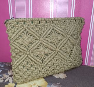 (Category: ) located in . Submitted by bcthriftedzoneonlineshop (Listing ID 1467933951, Image 1). Description: .
