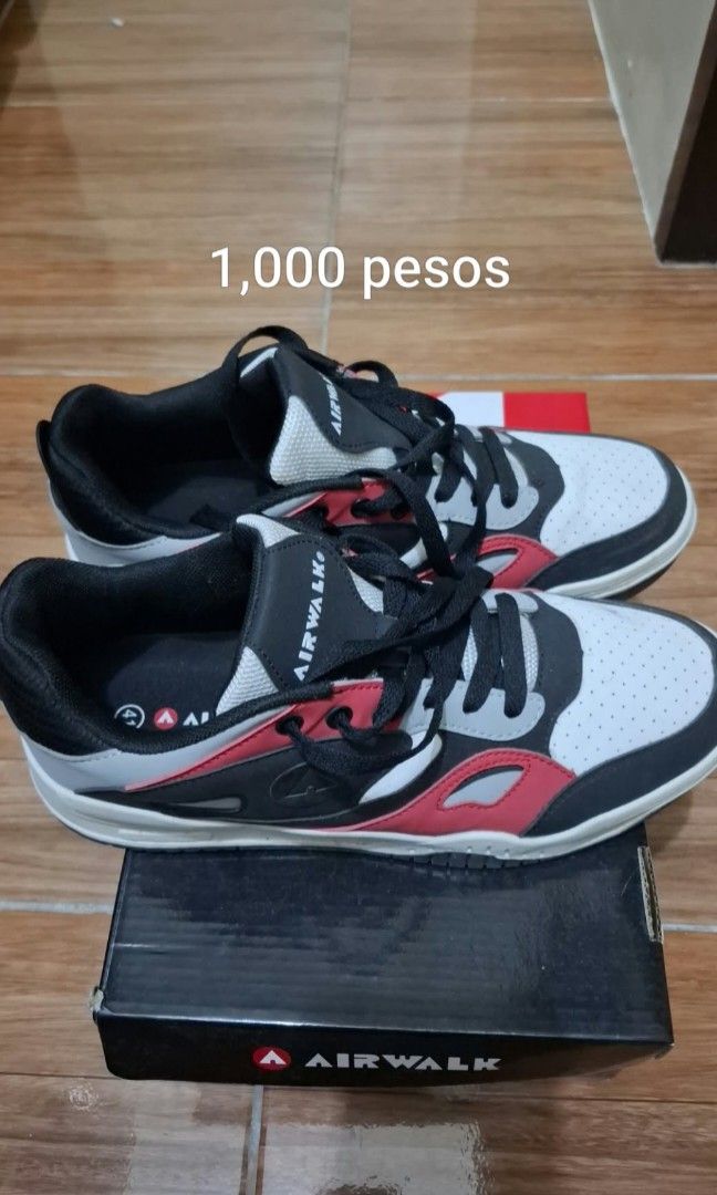 Preloved Shoes For Sale (Category: Sneakers) located in Manila. Submitted by maravillaj21738 (Listing ID 1467866945, Image 1). Description: preloved Shoes for Sale pm me ♥️ lower Antipolo Thanks! 🙏.