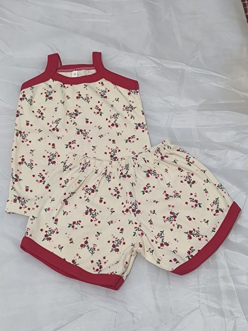 Printed Terno Sando and Shorts (Category: Babies & Kids Fashion) located in Pasay City. Submitted by rimarima_ (Listing ID 1467867414, Image 2). Description: Printed Terno Sando and Shorts 6-12 months Php99.