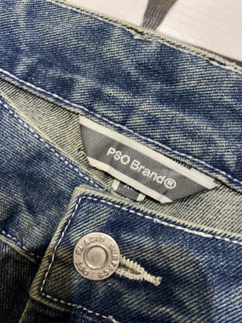 PSO Brand Baggy Carpenter Pants (Category: Jeans) located in Rosario. Submitted by thrift_king_ali (Listing ID 1467849621, Image 3). Description: PSO Brand Carpenter Dimes: W-36 L-42 Leg opening: 9 inches thigh: 13.5 inches no issue excellent condition 550+sf.
