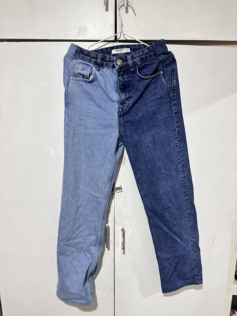 Pull&Bear Two-Tone Split-Color Straight Leg Jeans (Category: Jeans) located in Baguio. Submitted by misty_dae (Listing ID 1467854404, Image 2). Description: .