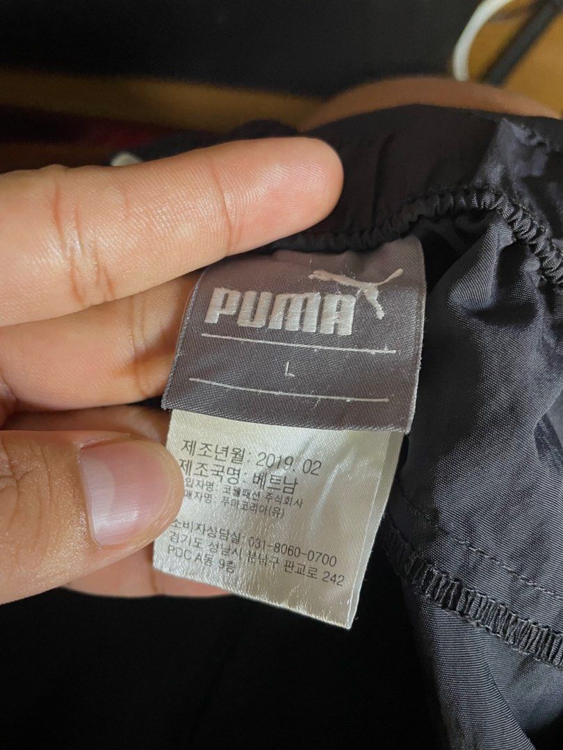 PUMA (Category: Shorts) located in Davao. Submitted by the_rare_hustla (Listing ID 1467866416, Image 3). Description: PUMA Issue None Need Wash Only Color rate 10/10 Width - 32-36 Length - 20 Size L on tag Dm If Interested!.