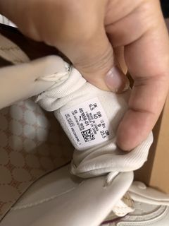 （分類：）位於 。 由 sasally1023 提交（商品編號 1467989710，圖片 1）。簡介： 。