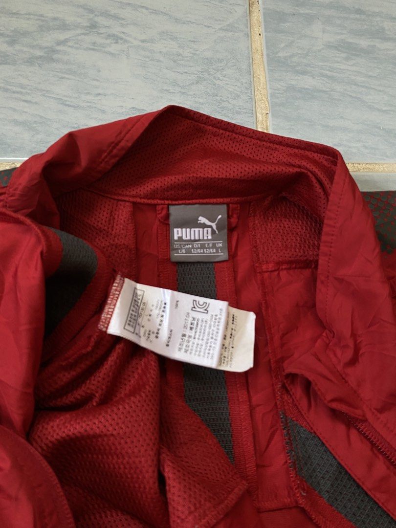 PUMA BY FLY EMIRATES (Category: Coats, Jackets and Outerwear) located in General Santos City (Dadiangas). Submitted by itzzur.rapi (Listing ID 1467845143, Image 2). Description: .