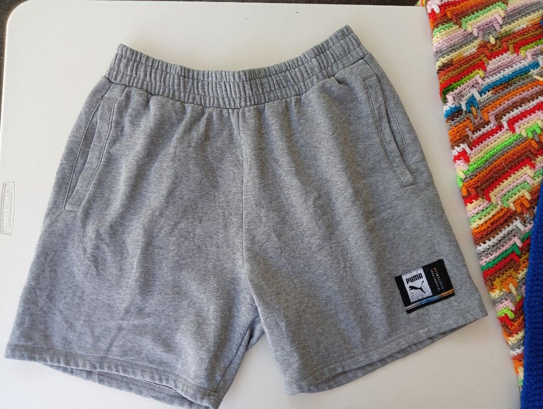 Puma Fleece Short (Category: Activewear) located in Rizal. Submitted by timeless_shop (Listing ID 1467842983, Image 2). Description: 🔥 ORIGINAL Puma Fleece Shorts 📏 Length: 18 inches 📐 Width Waistline: 16 inches flat 📏 Best Fit: 30-33 Waistline 👖 Size: S / EU 40 / UK 30 / US 30 📦 Origin: USA 👖 Fabric: Fleece / Cotton - Makapal, presko at soft 💯 Condition: Like New - Excellent Condition! ✨ - Twice lang ito nasuot - Like New Almost - Maayos