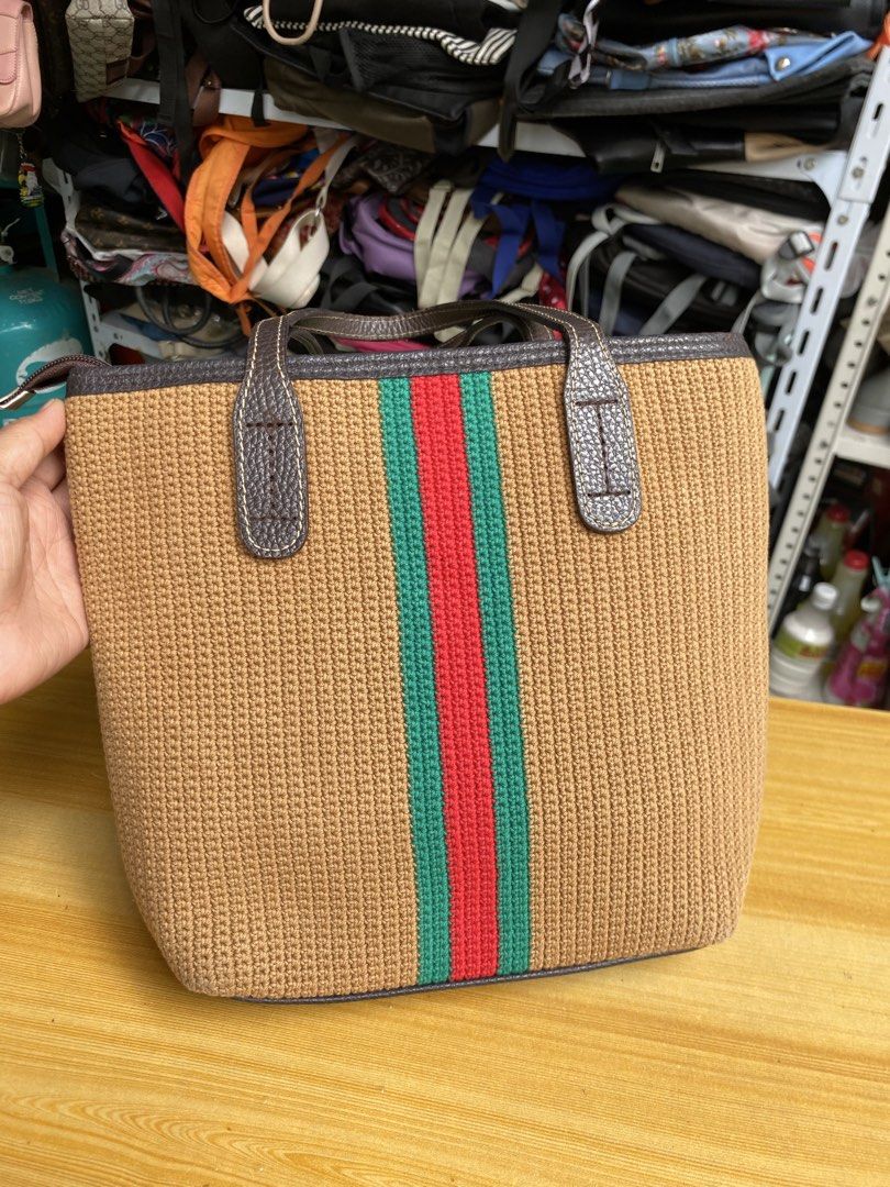 raffia tote bag (Category: Shoulder Bags) located in Davao. Submitted by jennicaestrella_1995 (Listing ID 1467982973, Image 2). Description: .