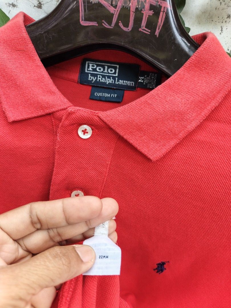Ralph LAUREN (Category: Luxury Apparel) located in Tacurong. Submitted by lyjetbrandedfinds_1827 (Listing ID 1467844169, Image 3). Description: M-L.