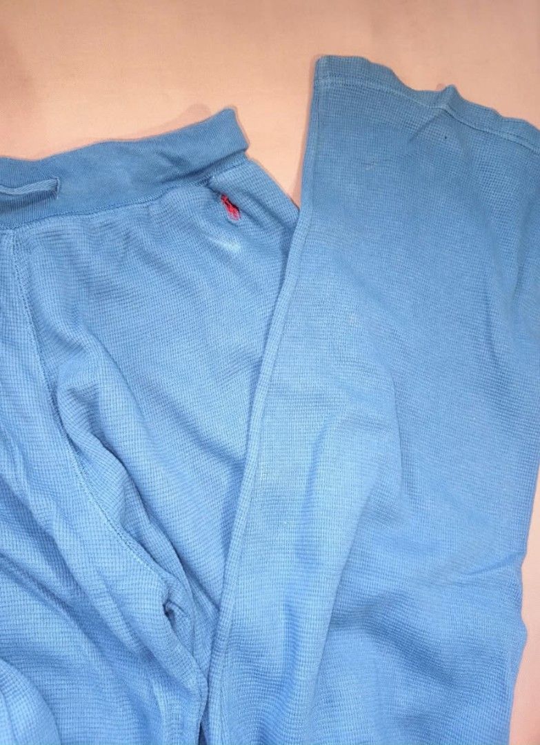 Ralph Lauren Pants (Category: Jeans) located in Batangas. Submitted by aleshaneeh89118 (Listing ID 1467991959, Image 2). Description: W 28-30 stretchable L 42 Authentic No issues good condition Loc: Taguig .