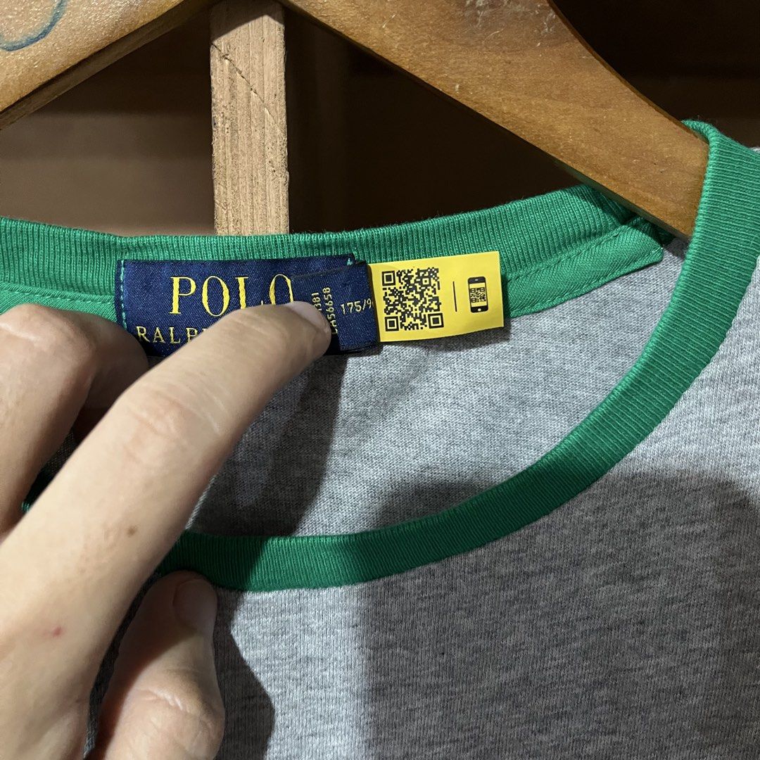 RALPH LAUREN SHIRT (Category: Tshirts & Polo Shirts ) located in Sipalay. Submitted by trustmeyoullbefine (Listing ID 1467957953, Image 3). Description: As new sana Check lastpic sa flaws, need wash my washable stains 21W 27L .