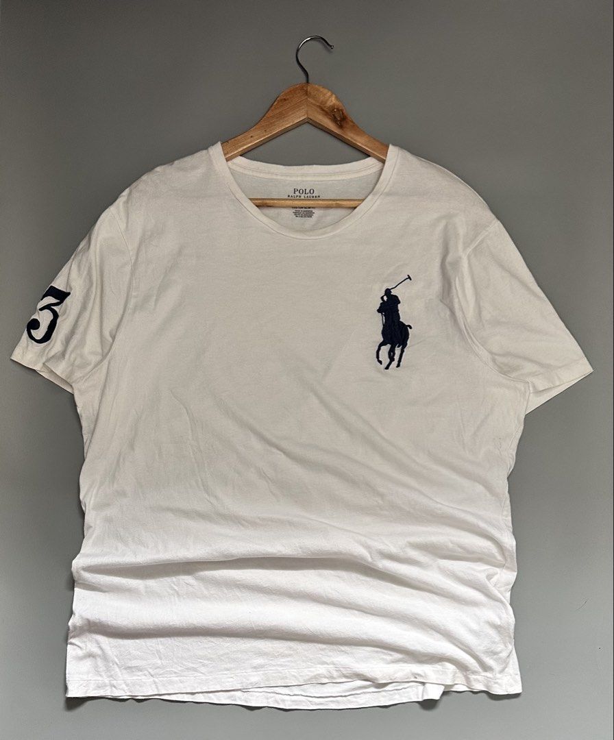 Ralph Lauren T-Shirt (Category: Activewear) located in Manila. Submitted by thriftavenueph (Listing ID 1467866566, Image 1). Description: Fs: Ralph Lauren T-Shirt Size: 24x30, XL Condition: excellent, no issue, white na white Price: 850.