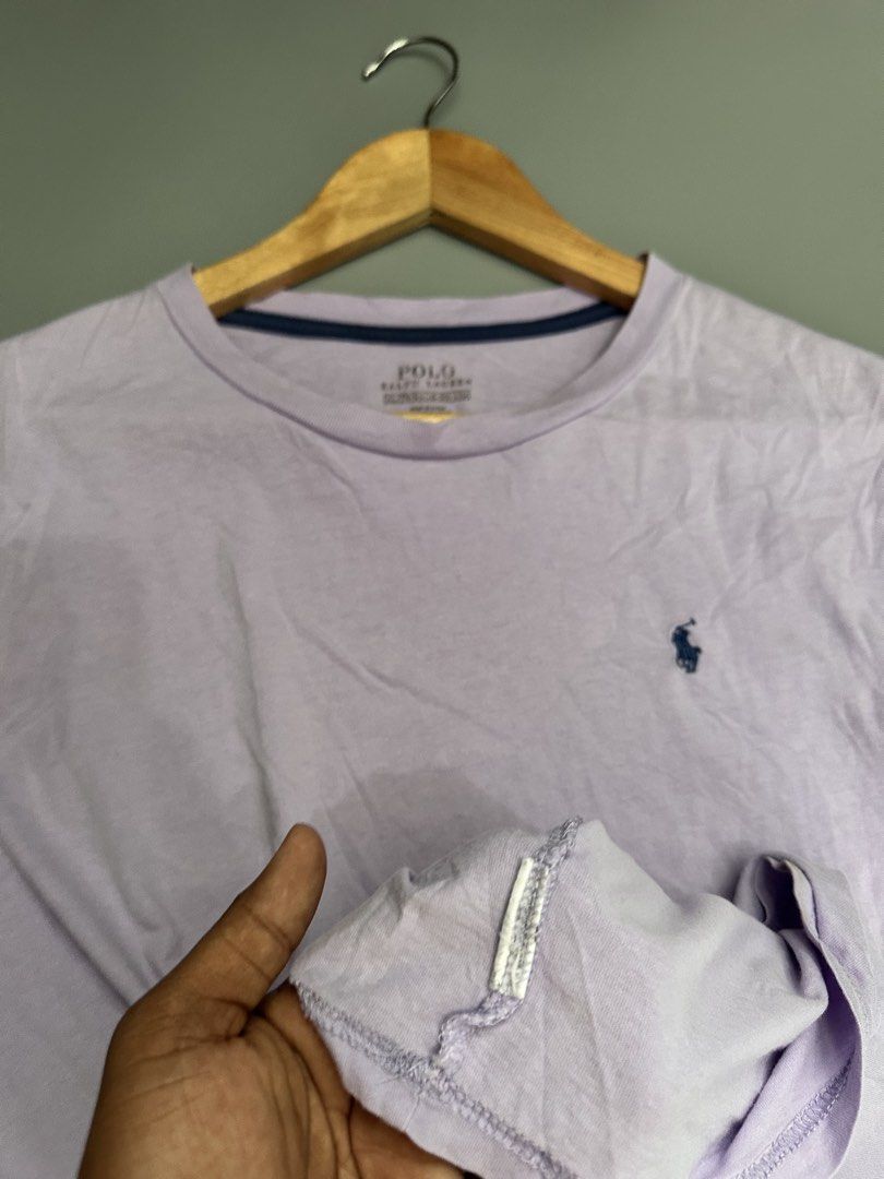 Ralph lauren t-shirt (Category: Activewear) located in Manila. Submitted by thriftavenueph (Listing ID 1467866833, Image 3). Description: Fs: Ralph lauren t-shirt Size: 21x27, L Condition: excellent, no issue, 10/10 color Price: 750.