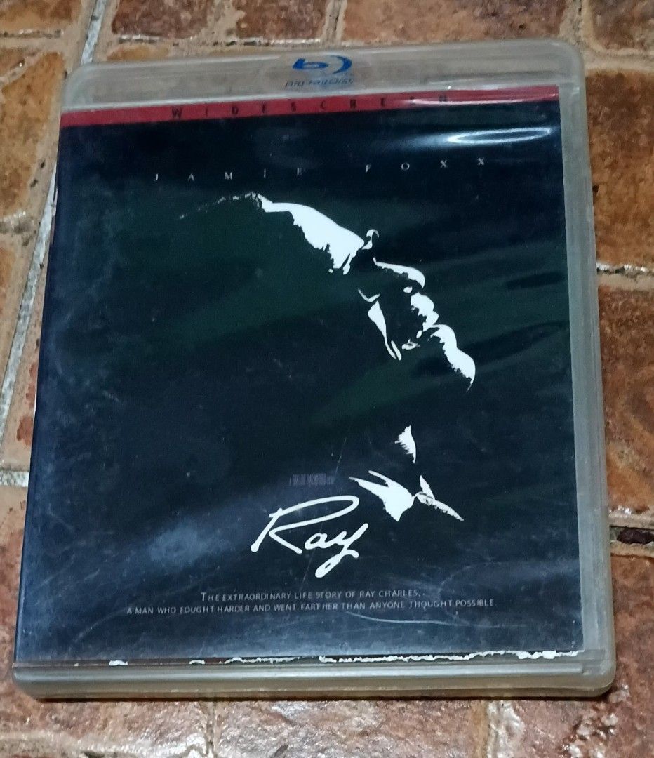 Ray Blu-ray Movie Jamie Foxx (Category: CDs & DVDs) located in Quezon City. Submitted by dancatz (Listing ID 1467928620, Image 1). Description: □ P 150.00 - Title: Ray (Biographical Drama) - Starring: Jamie Foxx as Ray Charles - Rating: PG-13 - Audio Tracks: English, Spanish, and French - Special Features: Included - with generic cover - bootleg LFB Seller's location : Brgy. Sta. Teresita Quezon City Please DM for more details Payment Mode : Gcas