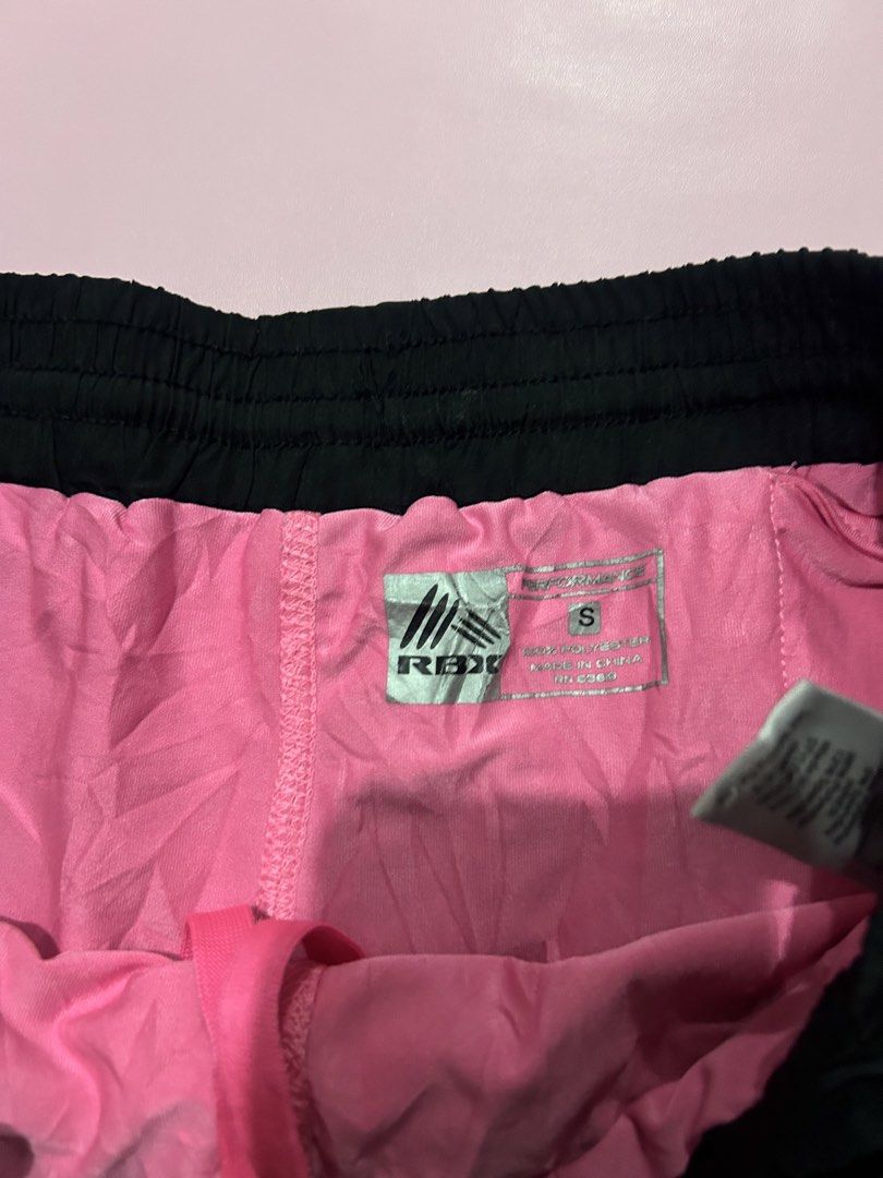 RBX Running Short (Category: Activewear) located in Manila. Submitted by chen_clybelles (Listing ID 1467961491, Image 2). Description: .