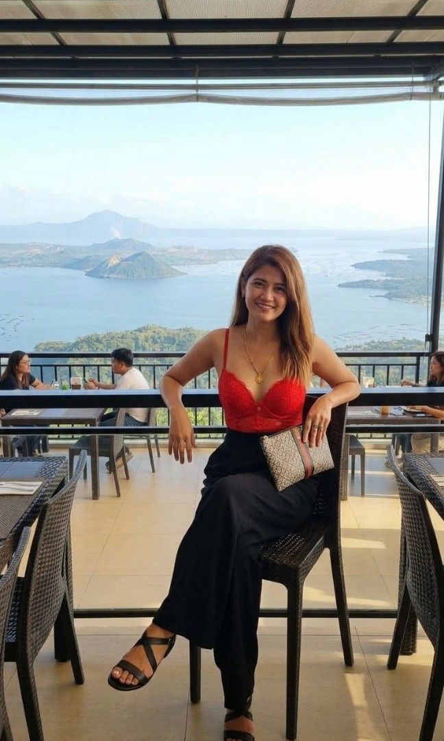 Red Bodyshot Lace (Category: Sleeveless) located in Manila. Submitted by ms_jhules (Listing ID 1467844272, Image 2). Description: ◾LACE BIDY SUITo 🏷️S-L • ₱400.⁰⁰ LOCATION: PARAÑAQUE 💳 𝗠𝗼𝗱𝗲 𝗼𝗳 𝗣𝗮𝘆𝗺𝗲𝗻𝘁 GCash/cash 🛒J&T SHIPPING REGULAR OR LALAMOVE ⚠️ No joy miner/bogus buyer will be posting 👊 ❌NO RETURN, ❌ NO REFUND ❌NO EXCHANGE 🔅R U L E S • R U L E S • R U L E S🔅 ■ Strictly 1 day reservation ONLY ■ Again, No return/No exchange.