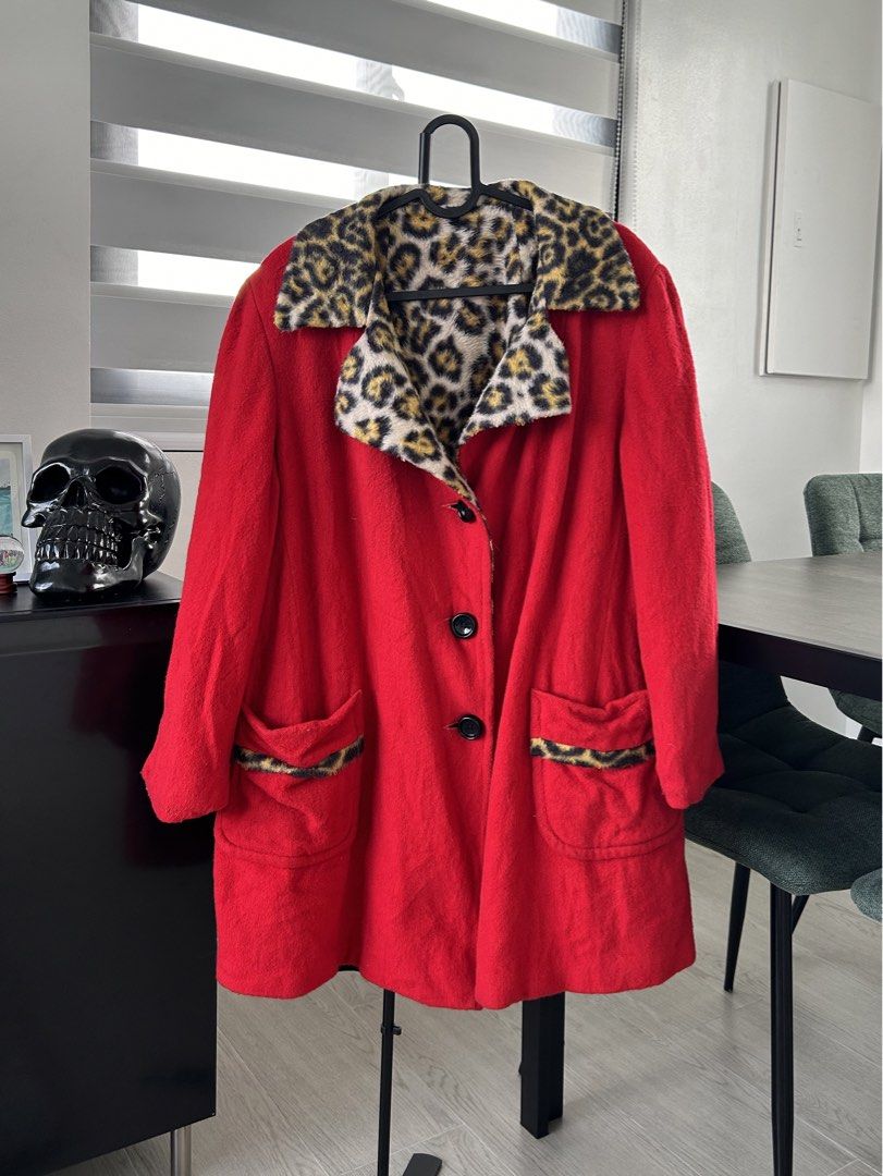 Red Coat with Leopard Print Collar and Lining (M) (Category: Coats, Jackets and Outerwear) located in Dasmarinas. Submitted by sfclosetcleanup (Listing ID 1467886655, Image 1). Description: 17 x 31.