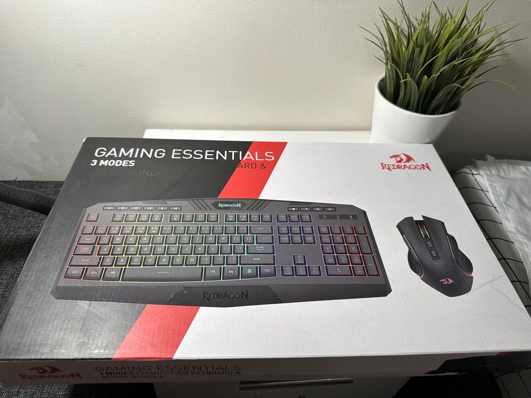 Red Dragon Wireless Gaming Keyboard & Mouse (Category: Controllers) located in Cabanatuan. Submitted by s.kit.27 (Listing ID 1468008854, Image 1). Description: Red Dragon Gaming Keyboard &Mouse Brandnew .
