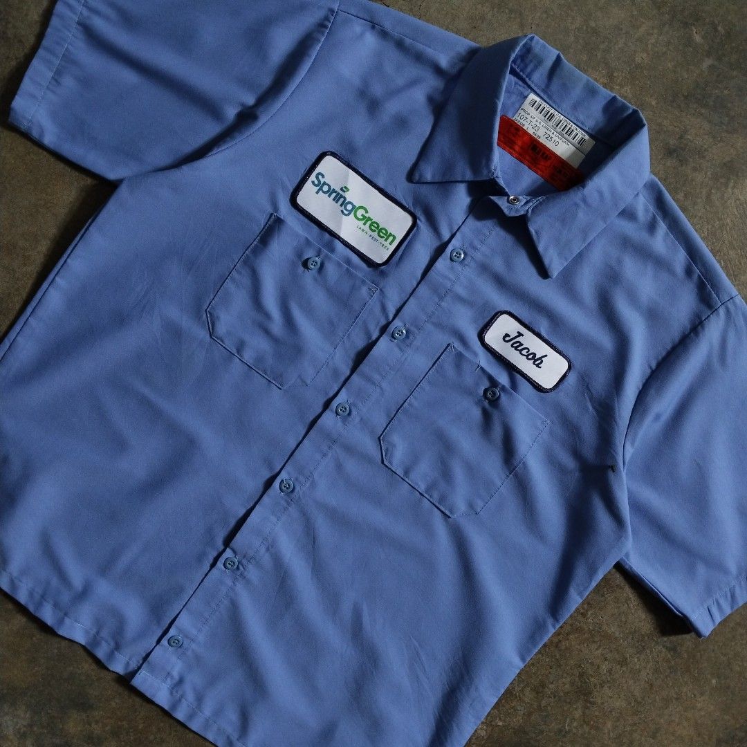 red kap blue workwear cropped polo (Category: Formal Shirts) located in Bulacan. Submitted by hustleoverluckphv2 (Listing ID 1468005386, Image 3). Description: red kap blue workwear cropped polo Large on tag Measurements Width - 23" Length - 28" Claim - 499.