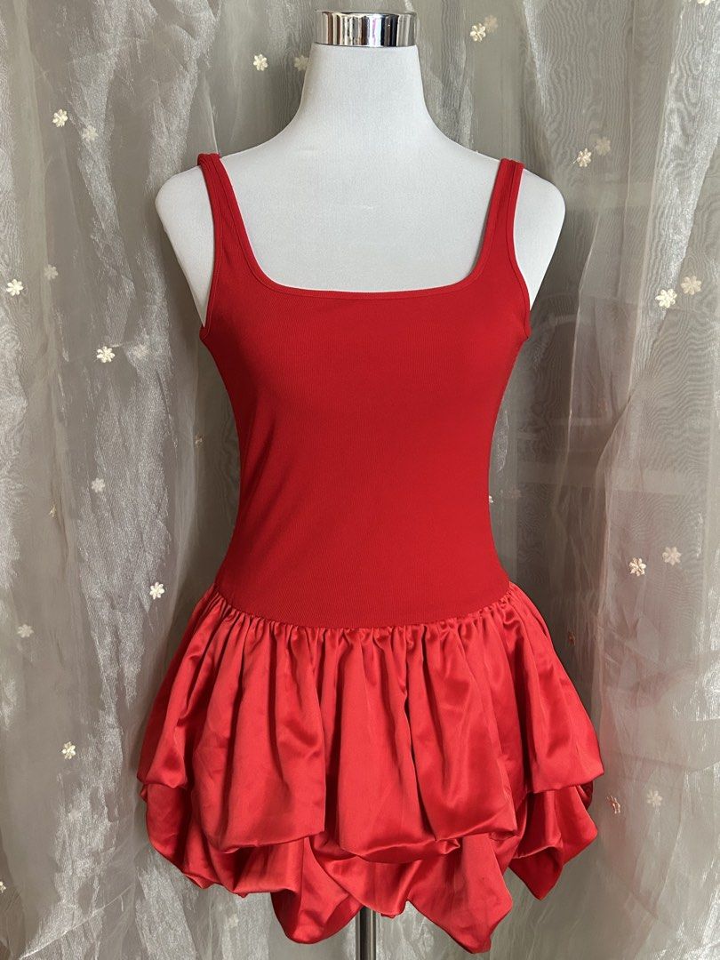 Red Mini Dress with Bubble Skirt (Category: Dresses) located in Tuguegarao City. Submitted by eliwyxzs (Listing ID 1467842012, Image 1). Description: - Color: Vibrant red - Style: Mini dress with fitted ribbed bodice and puffy bubble skirt - Design: Thick shoulder straps and low scoop back - Fit: Slip-on style, short length - Occasion: Perfect for parties and casual nights out - used once for a photoshoot, binili pa sa hk😭.