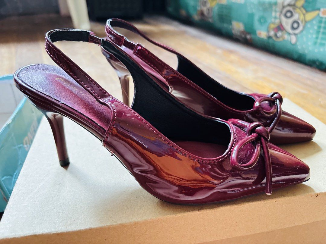 Red Pointed Hells (Category: Heels) located in Manila. Submitted by tiffanyyyy09 (Listing ID 1467843543, Image 2). Description: Used Once only .