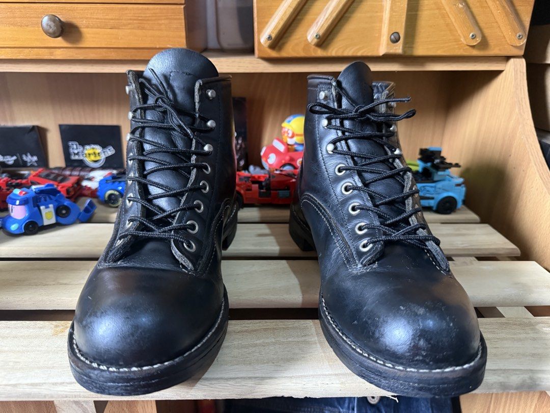 Red Wing 2913 8D (Category: Boots) located in Quezon City. Submitted by edsantos27 (Listing ID 1467859603, Image 1). Description: Porseyl Only Rẽd Wïng 2913 8D Made in U.S.A 🇺🇸 Uk7, 8usmens, 41eu, 26cm P4,999 firm X Non negotiable In Good Condition, Resole and Recrafted already Used, No box firm add Shipping See pictures to appreciate Comment mine before sending pm Posted in Other Group No swap, No Cod, No Cop Pick up or shipping only 🛳 Stall 