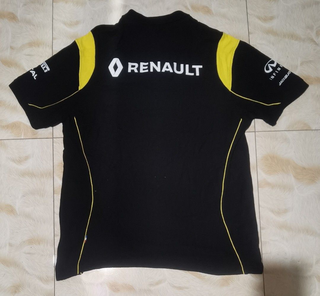RENAULT F1 TEAM POLOSHIRT (Category: Activewear) located in Compostela. Submitted by thevintage92 (Listing ID 1468025973, Image 2). Description: Renault f1 team Xxl on tag. Best fit it xl CONDITION : 10/10 As brand new Dimes: 22.5x30 1200 SHIPPED.