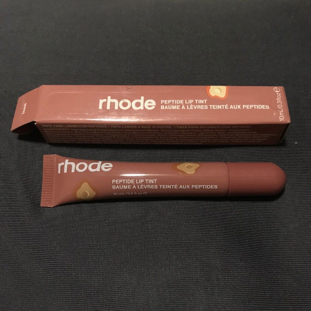 Rhode Lip Peptide Birthday Edition Toast (Category: Makeup) located in Pasuquin. Submitted by xixiaaa_cc (Listing ID 1467961971, Image 1). Description: ୨ৎ RHODE LIP PEPTIDE — BIRTHDAY EDITION 🎀💋 ♡ Shade: Toast ♡ Condition: Brand New with Box ♡ RFS: Decluttering (duplicate) ୨ৎ PAYMENT METHODS 💸 ♡ GCash ♡ Bank Transfer 📌 Pay as you order! Actual photos posted. DM for inquiries and orders. 💌.