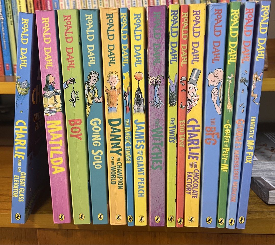 Roald Dahl 15books (Category: Children's Books) located in Pasig City. Submitted by barambee (Listing ID 1467905129, Image 1). Description: There are no scratches or damage at all. It’s in excellent condition!.