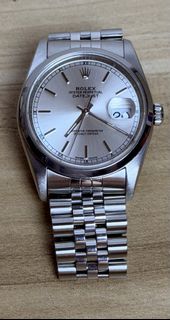 (Category: ) located in . Submitted by LuxPieces (Listing ID 1468051352, Image 1). Description: .