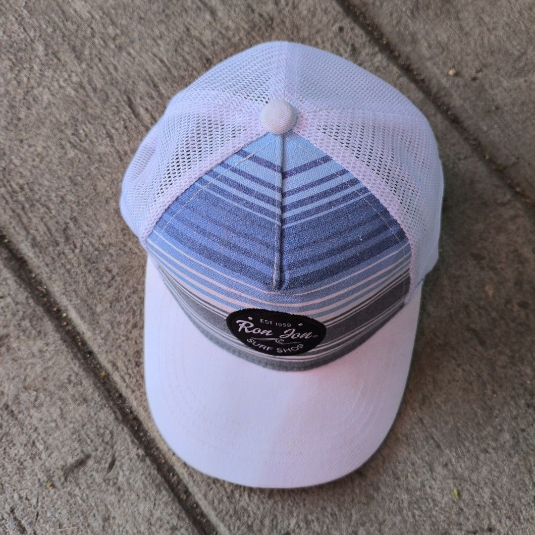 Ron Jon surf shop trucker snapback cap (Category: Caps & Hats) located in Calatrava. Submitted by ermitany0 (Listing ID 1467905571, Image 3). Description: Ron Jon surf shop trucker snapback cap very good condition please check photos for more details ✅ location: Negros Occidental PM if interested 📩📩📩📩.