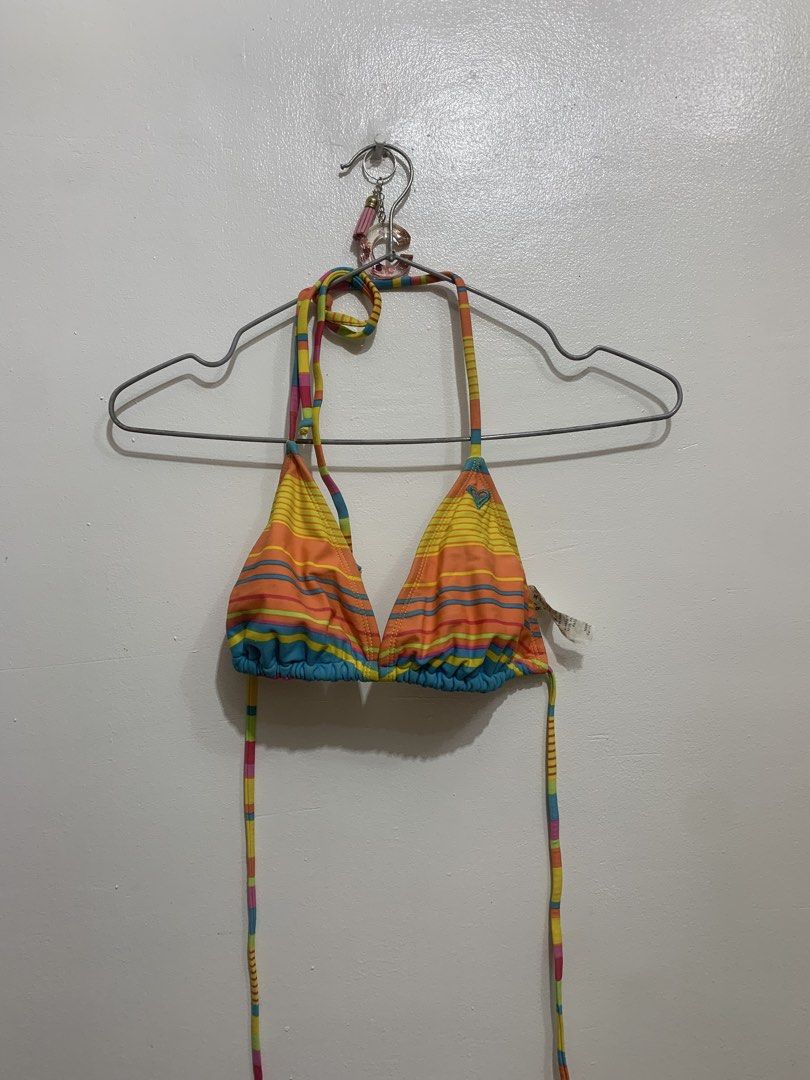 Roxy top bikini (Category: Announcements) located in Manila. Submitted by nikwieue (Listing ID 1467864967, Image 1). Description: rfs: decluttering .